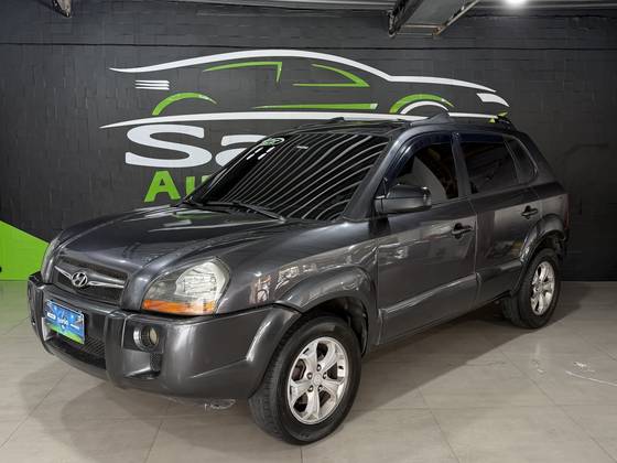 HYUNDAI TUCSON 2.0 MPFI GL 16V 142CV 2WD GASOLINA 4P MANUAL HYUNDAI TUCSON 2.0 MPFI GL 16V 142CV 2WD GASOLINA 4P MANUAL